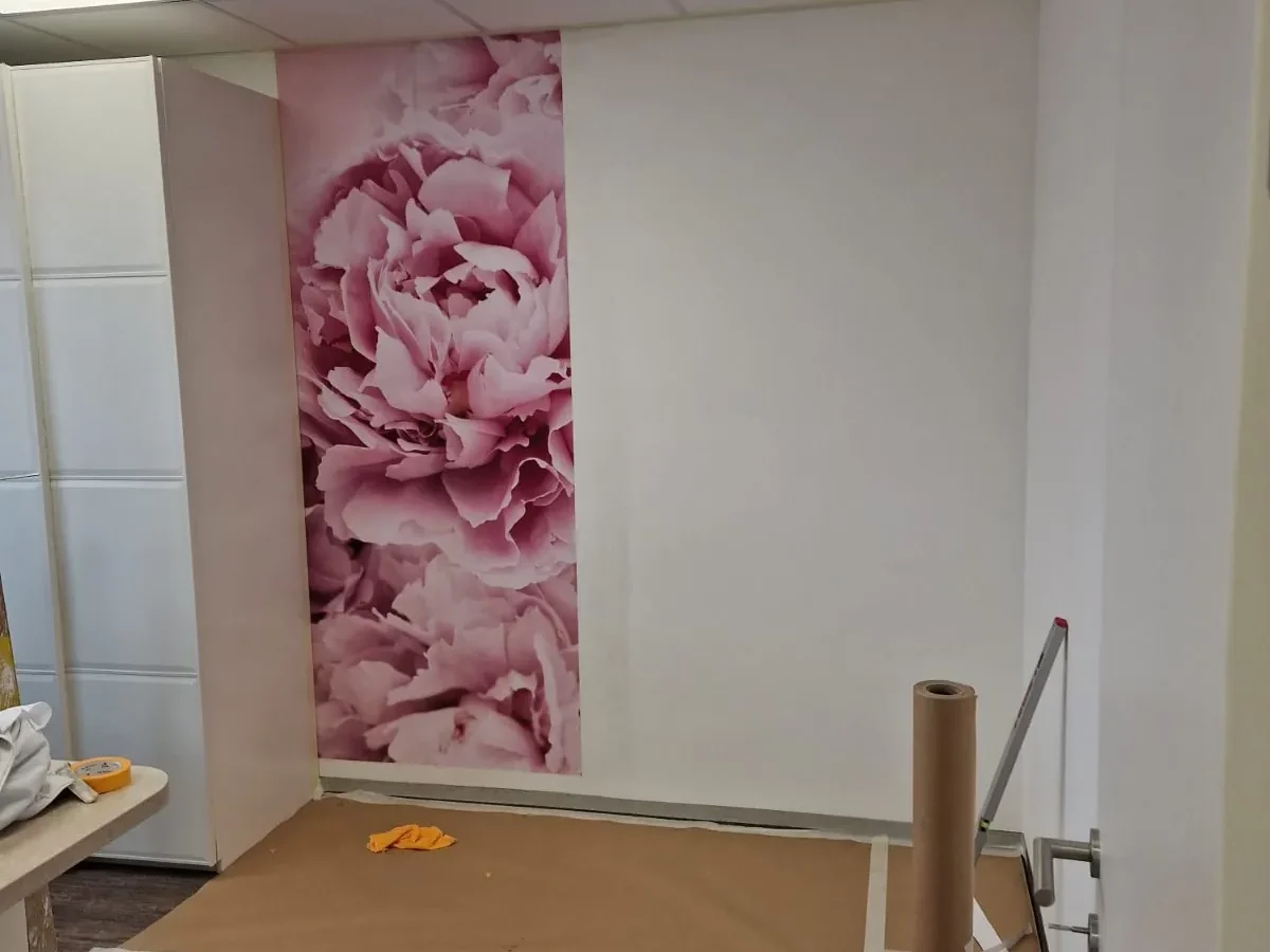 Professionell tapezierte Wand Linz Land Meisterbetrieb